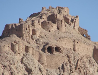 تاریخی بشرویه قلعه دختر